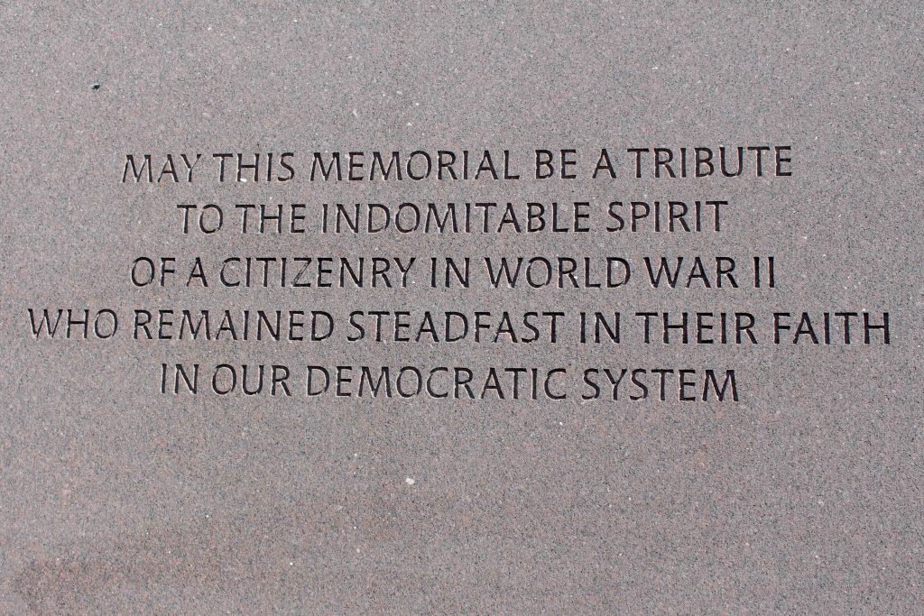 The memorial to Japanese-American Patriotism is a moving and seriously underrated DC site. | Teaspoon of Nose