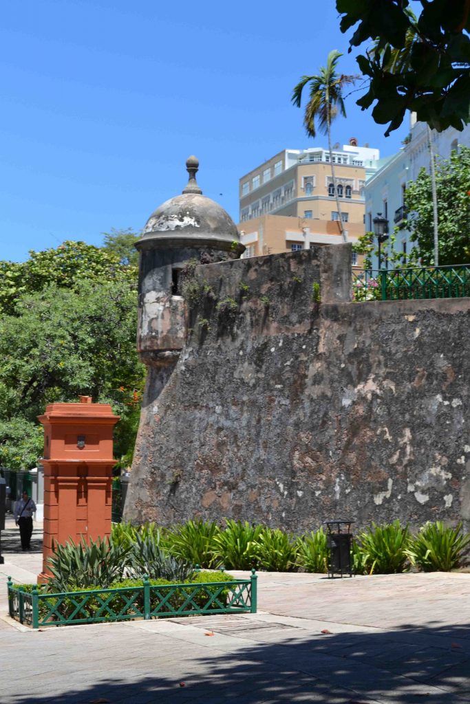 Latin American colors meets Spanish flair in San Juan, Puerto Rico! | Teaspoon of Nose