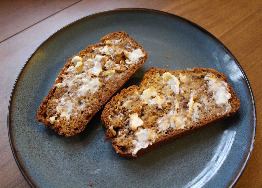 Is there anything better than classic banana bread?? This recipe has been handed down for generations in my family and I am in LOVE with this stuff. | Teaspoon of Nose