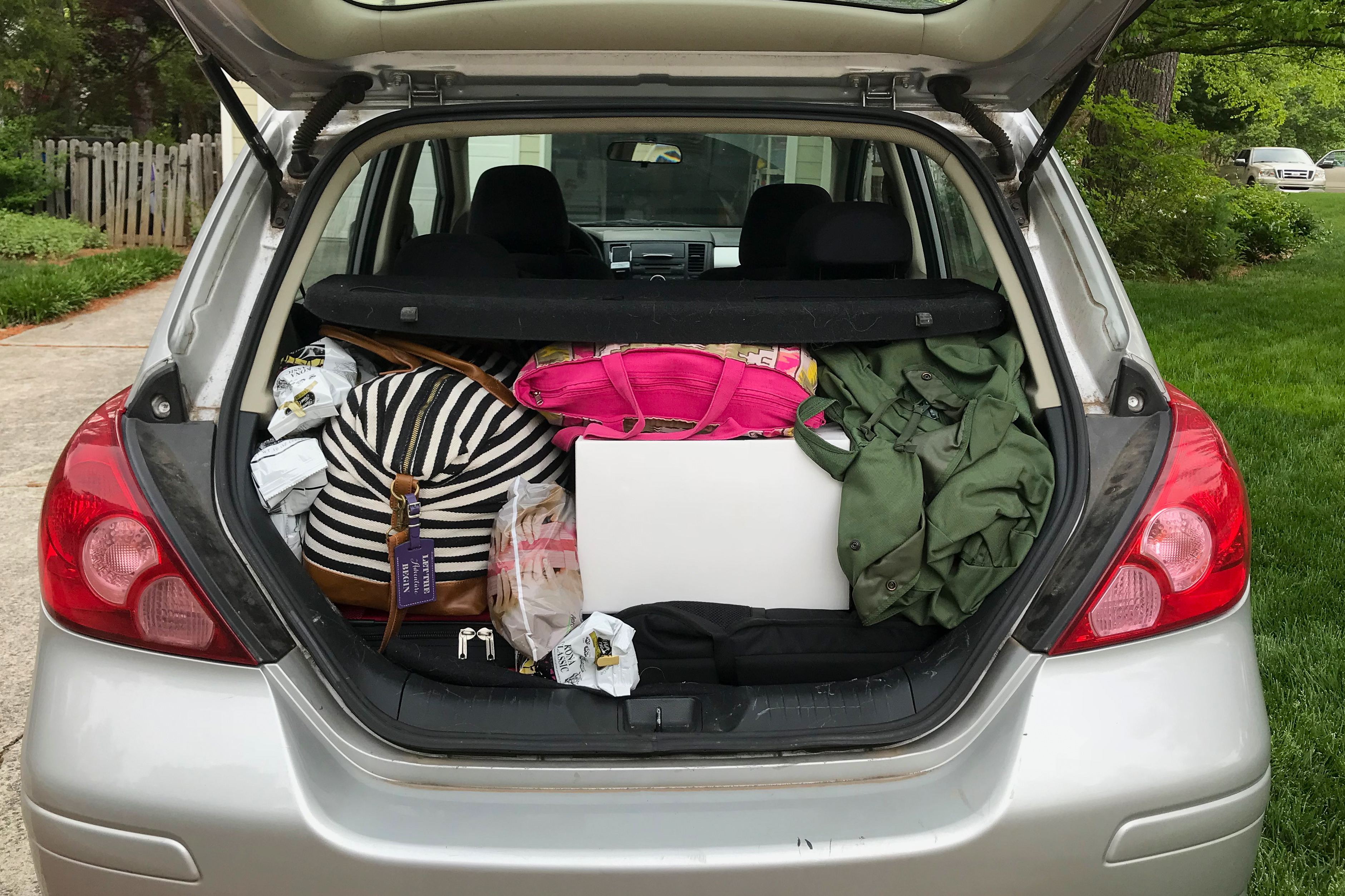 Need to pack for six months in a reasonable amount of space? Use this free packing list! | Teaspoon of Nose