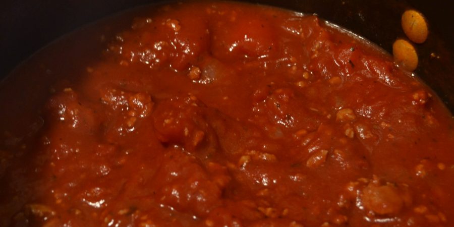 Homemade spaghetti sauce is the ultimate in comfort foods - Teaspoon of Nose