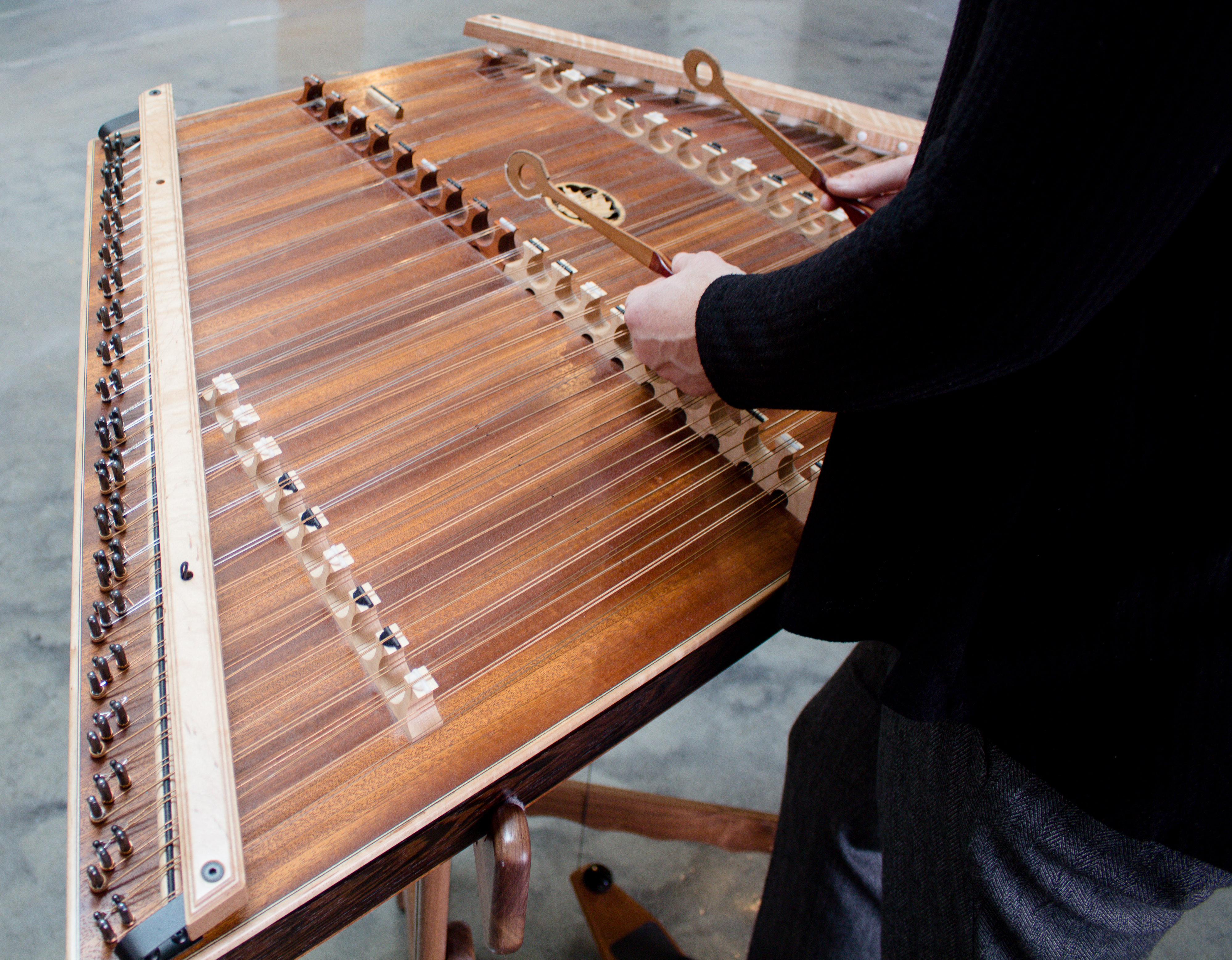 Mary Lynn van Deventer teaches hammered dulcimer, french horn, and piano! Here's a few shots from our recent photoshoot! | Teaspoon of Nose