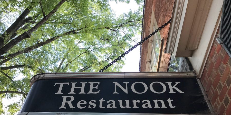 Looking for some great Charlottesville restaurants? I've got a bunch to recommend for any budget!