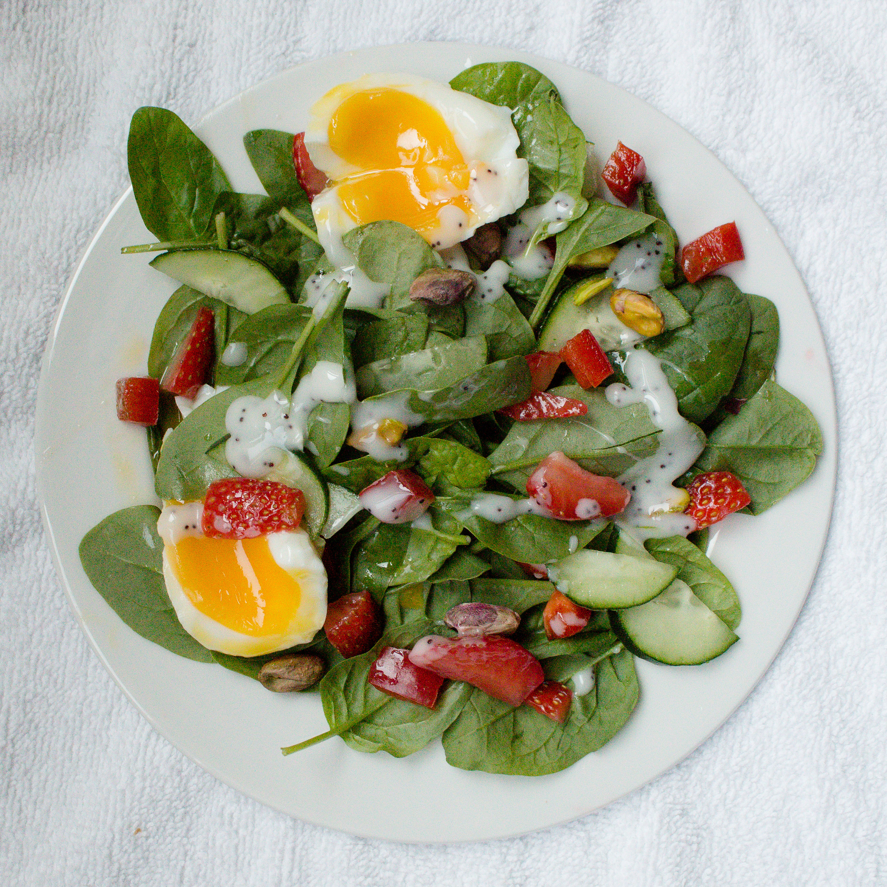 This classic summer salad will hit all the high notes! | Teaspoon of Nose