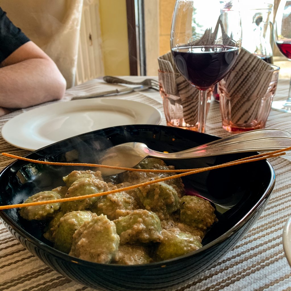 Here's what you need to know to plan where to stay and eat in San Marino! San Marino restaurants and hotel suggestions, including... | Teaspoon of Nose