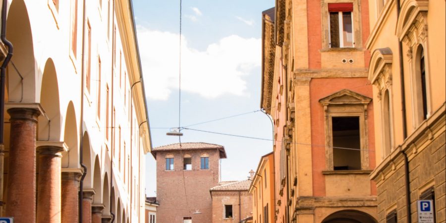 In between fabulous meals, there's plenty to see and do in Bologna! Here's what you need to know to plan your trip to Bologna.