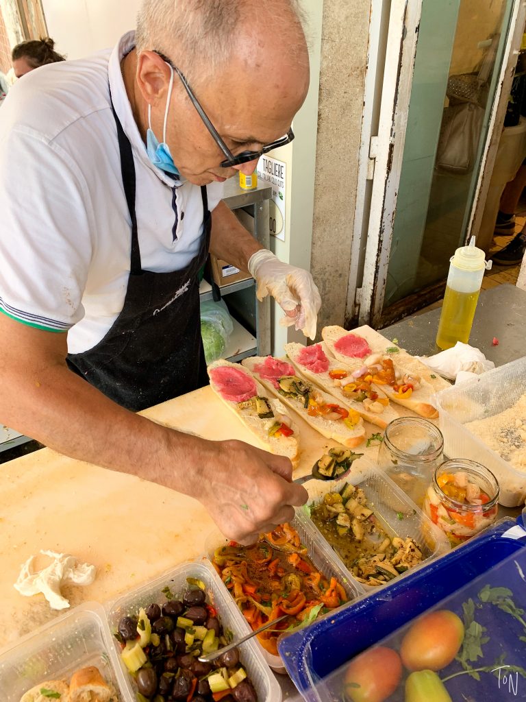 Ortigia & Siracusa are some of my favorite parts of Sicily! Here's what you need to know to get the most out of your time in town. | Teaspoon of Nose