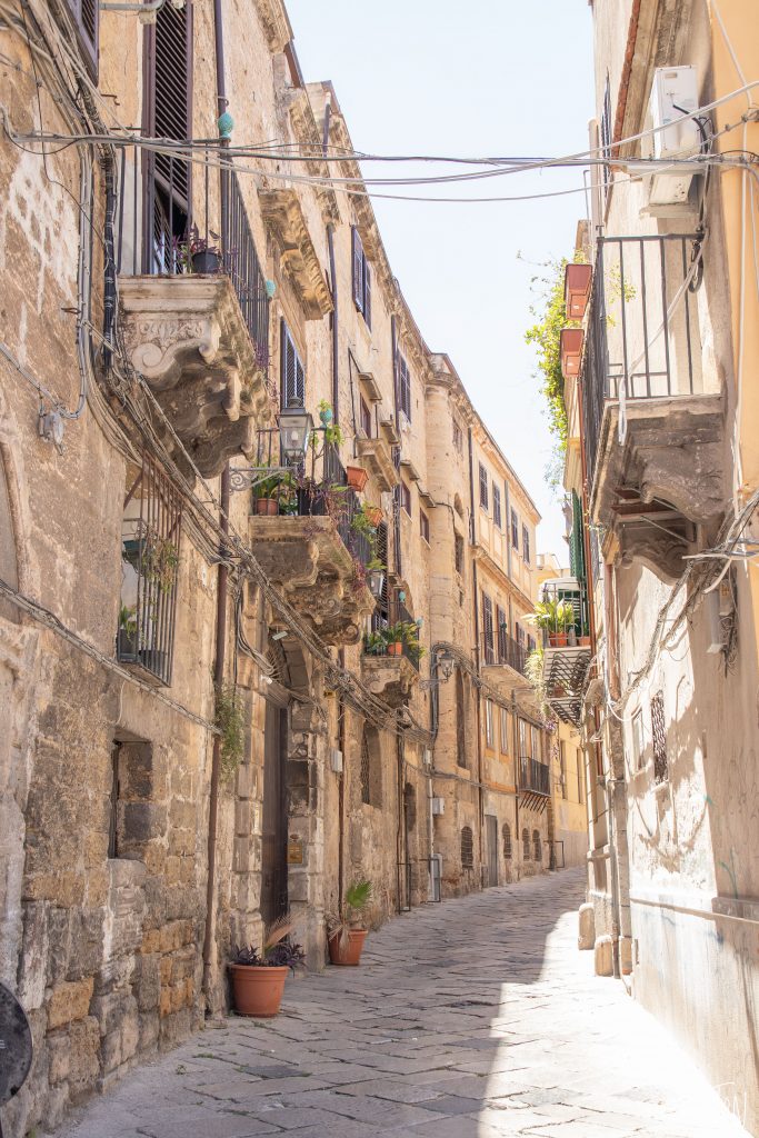 Everything you need to know to plan your time in Palermo, Sicily - from food and apartments to churches and ... | Teaspoon of Nose