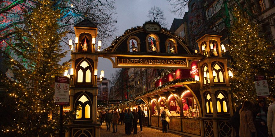 The Ultimate Guide to Cologne Christmas Markets - Teaspoon of Nose