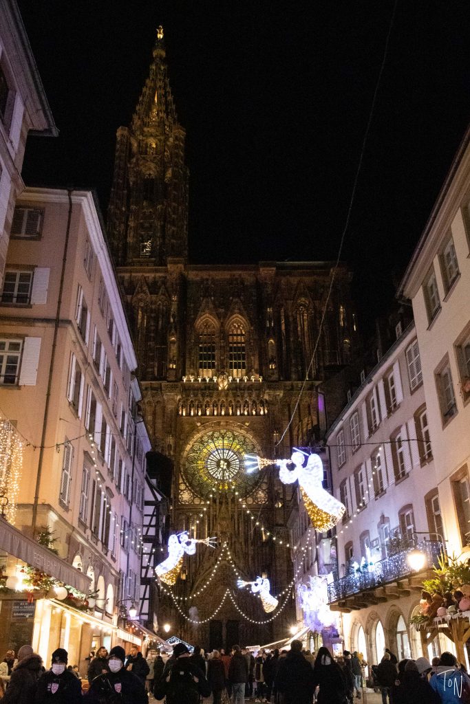 Want to plan the perfect trip to experience the Strasbourg Christmas markets?? I've got your full guide on Teaspoon of Nose!
