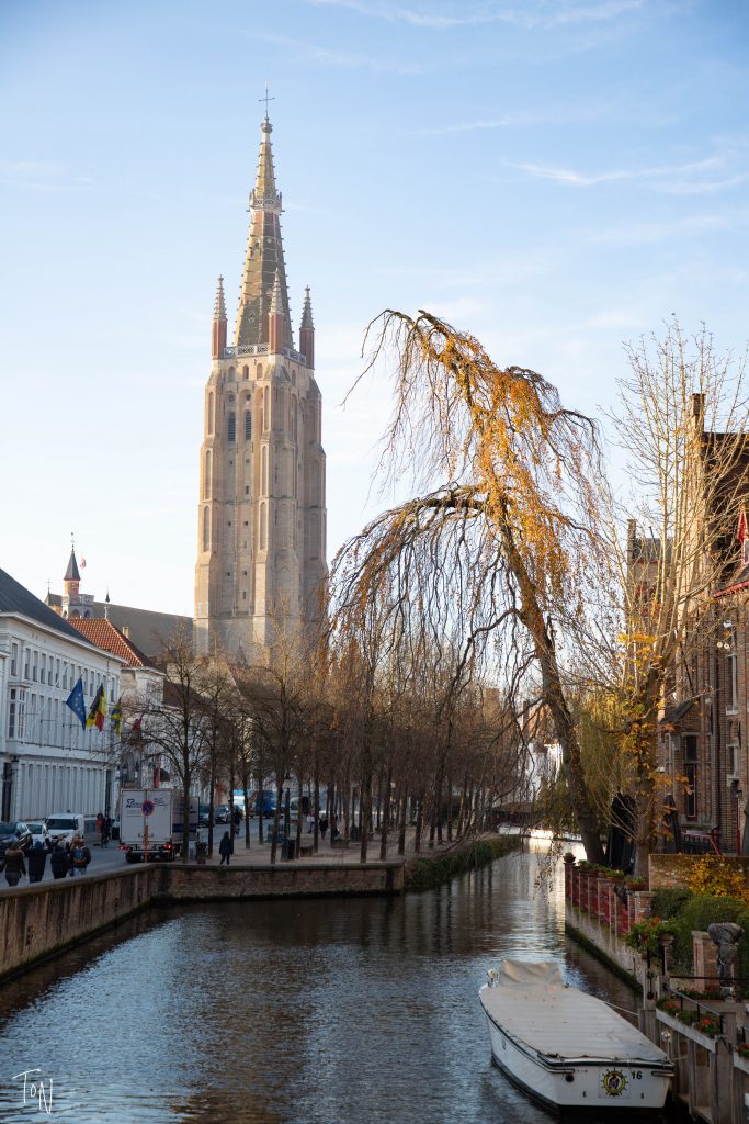 Bruges is a fantastic little city in Belgium that's an easy day trip. Here's what you should know to plan a day in Bruges!