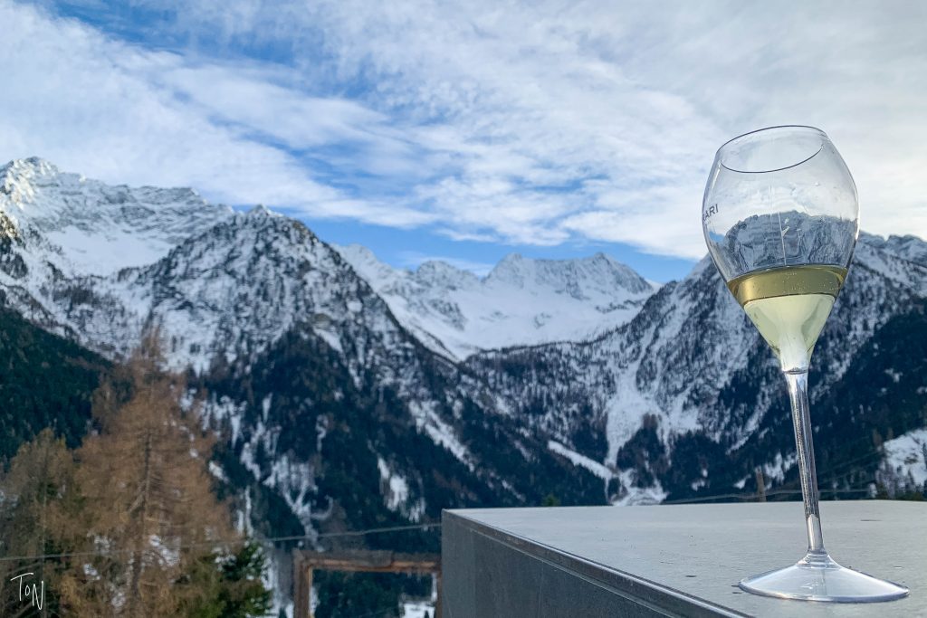 I stayed at the Dolomites' most Instagrammed hotel: Hotel Chalet al Foss. Here's an honest look at what I thought, as a regular person.
